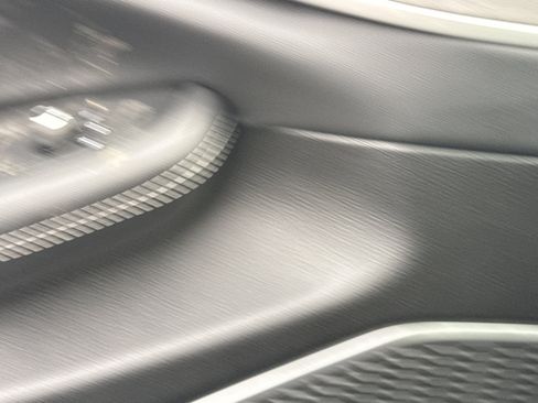 New 2026 Jeep Grand Cherokee L Limited image 10