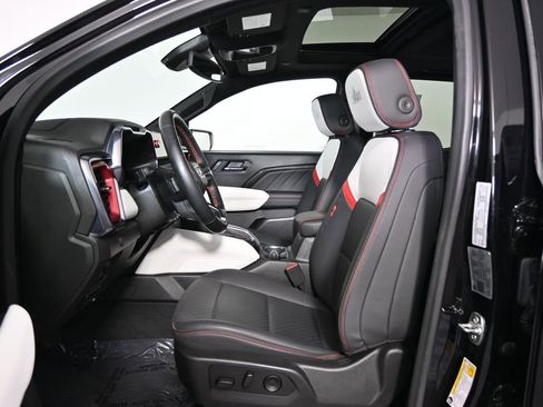 Used 2024 GMC Canyon AT4X w/ AT4X AEV Edition AWD/4WD image 20