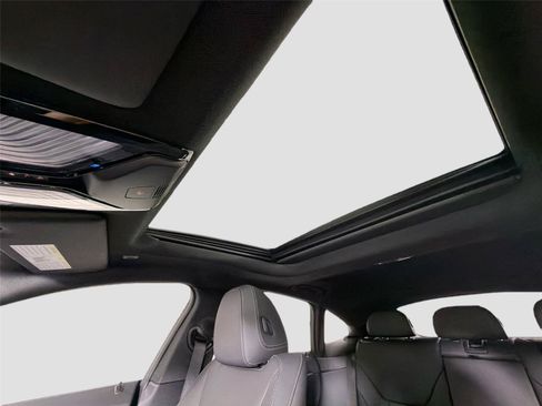 New 2026 BMW i4 xDrive40i AWD/4WD image 42