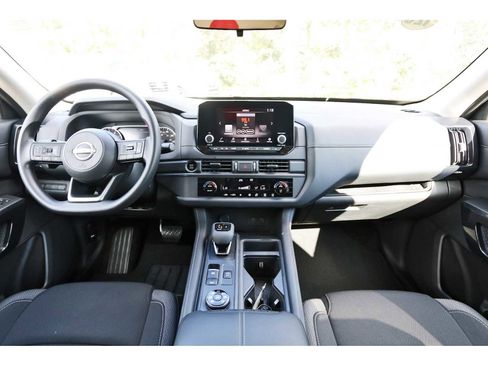 Used 2025 Nissan Pathfinder S w/ Cargo Package image 7