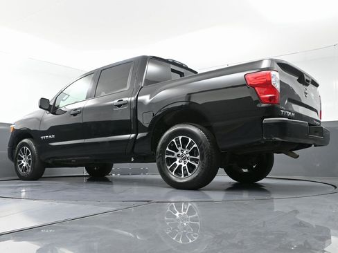 Used 2023 Nissan Titan SV image 50