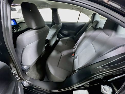 Used 2023 Toyota Corolla LE FWD image 29