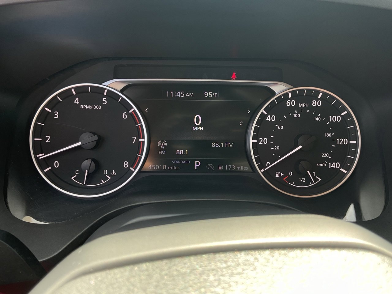 Used 2025 Nissan Rogue SV FWD image 37