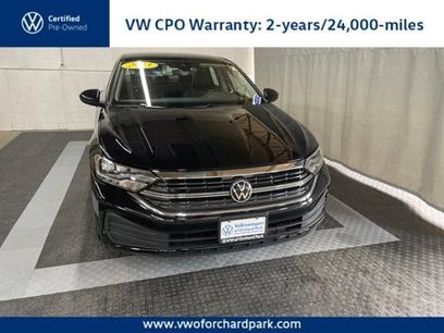 Certified 2023 Volkswagen Jetta SE w/ Panoramic Sunroof Package