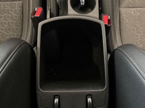 Used 2025 Kia Seltos X-Line AWD/4WD image 39