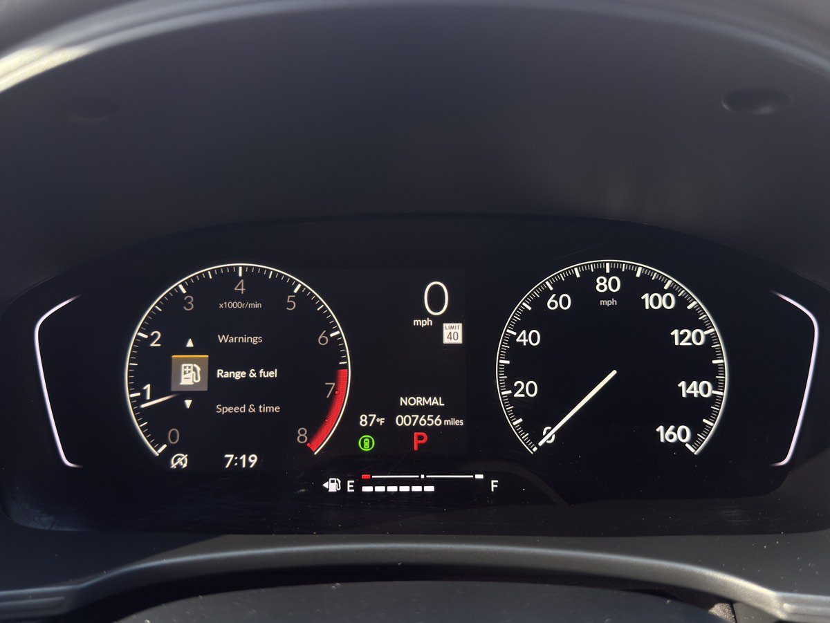 Used 2025 Honda Civic Sport image 10