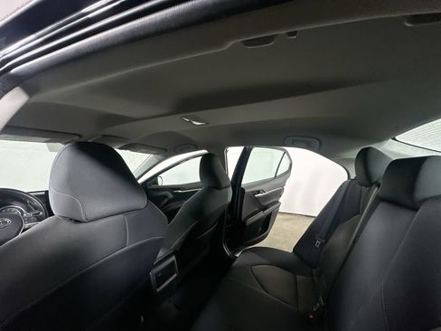 Used 2022 Toyota Camry LE FWD image 15