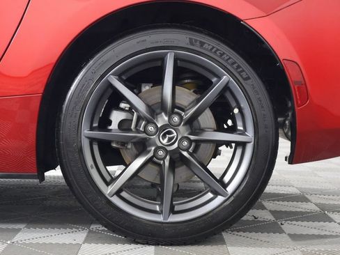 Used 2016 MAZDA MX-5 Miata Club RWD image 16