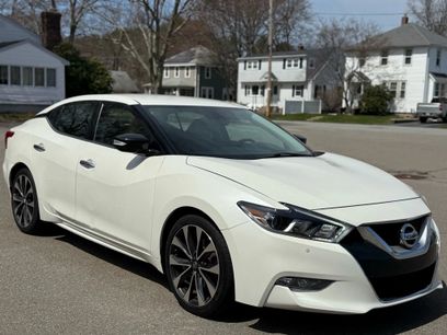 Used 2016 Nissan Maxima SR