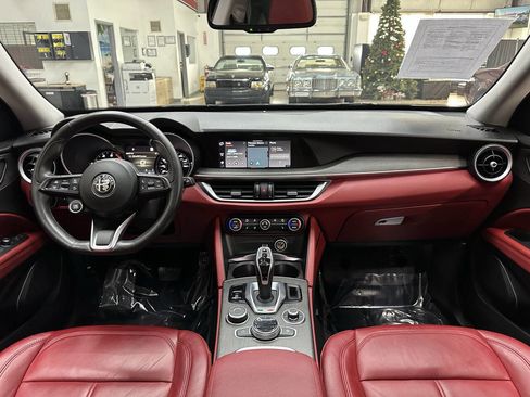 Used 2021 Alfa Romeo Stelvio Ti w/ Active Assist 2 Package TI image 18