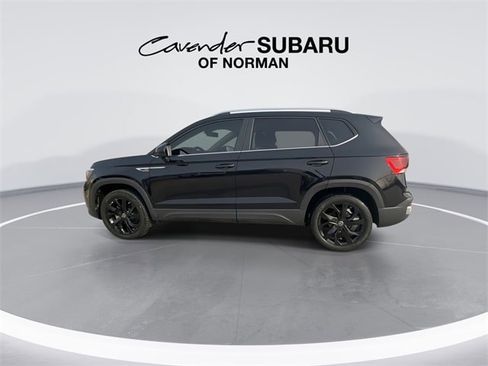 Used 2022 Volkswagen Taos SE image 8