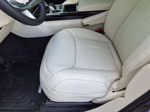 New 2027 Land Rover Range Rover SE AWD/4WD image 4