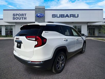 Used 2024 GMC Terrain SLT