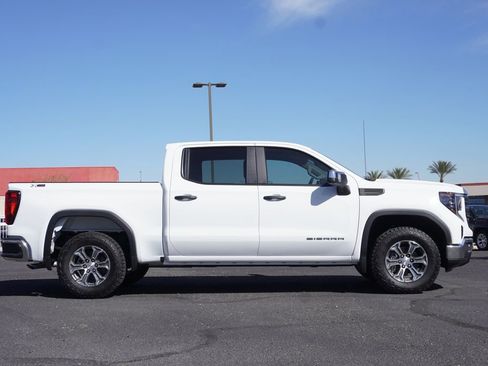 New 2026 GMC Sierra 1500 Pro image 2