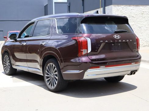 Used 2024 Hyundai Palisade Calligraphy AWD/4WD image 3