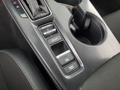 Certified 2024 Honda Civic Sport image 17