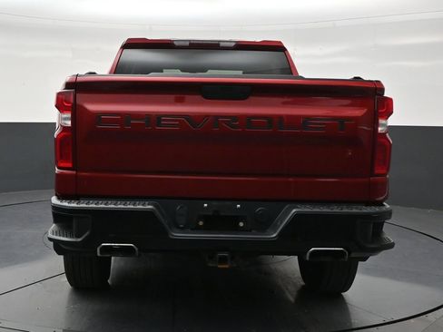 Used 2021 Chevrolet Silverado 1500 Custom Trail Boss AWD/4WD image 4