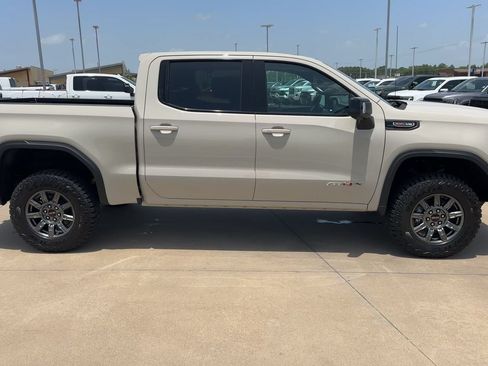 Used 2026 GMC Sierra 1500 AT4X AWD/4WD image 2