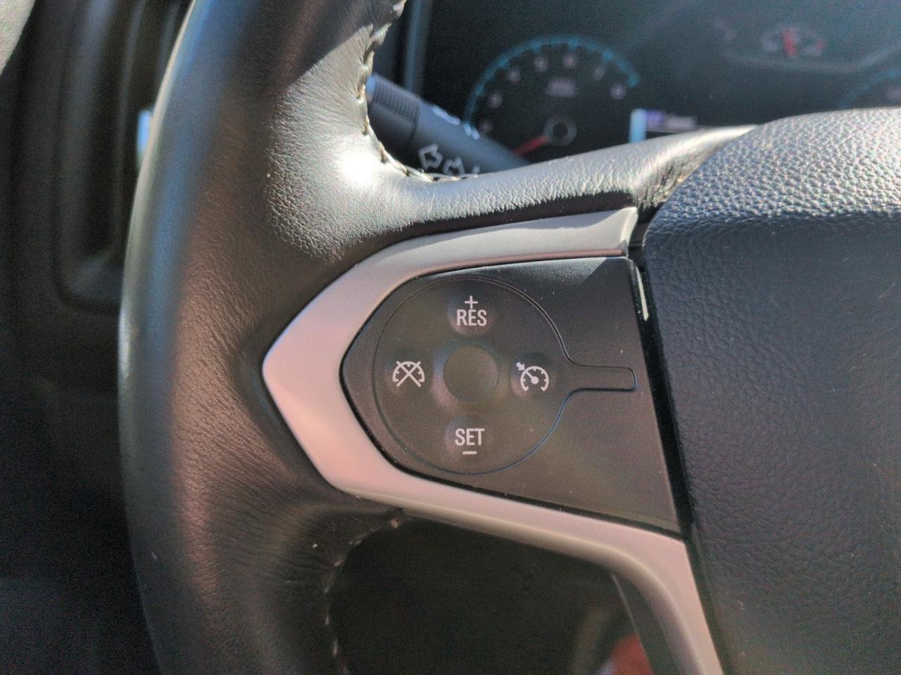 Used 2016 Chevrolet Colorado LT AWD/4WD image 18