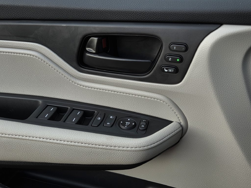 New 2027 Honda Odyssey EX-L image 17