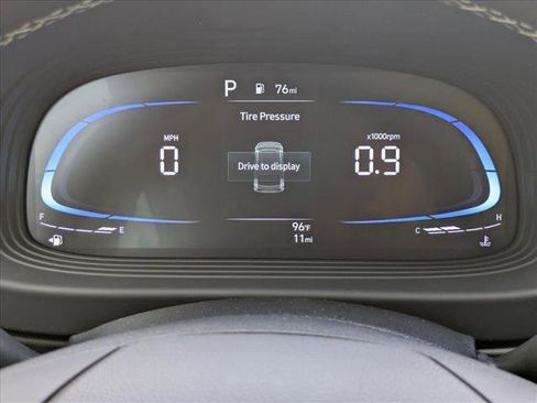 New 2025 Hyundai Venue Limited image 11