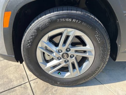 Used 2026 Hyundai Tucson SE FWD image 23