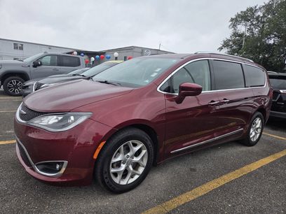 Used 2020 Chrysler Pacifica Touring-L Plus w/ Tire & Wheel Group