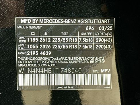 Certified 2026 Mercedes-Benz GLA 250 4MATIC image 40