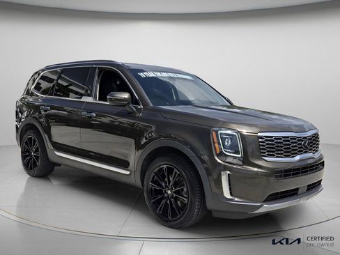 Certified 2021 Kia Telluride S FWD image 9