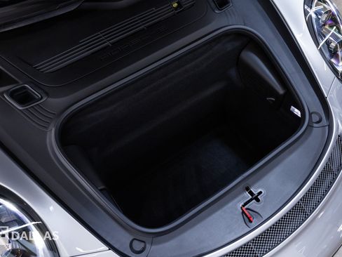 Used 2019 Porsche 911 GT3 RS RWD image 19