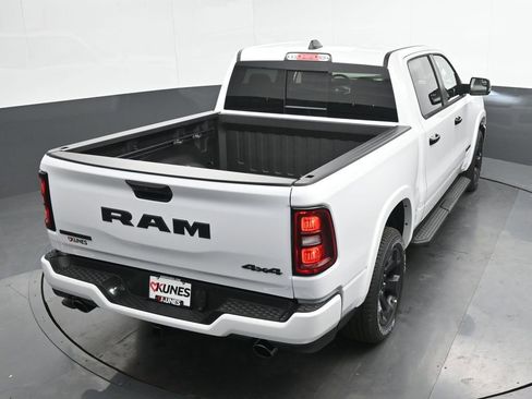 New 2026 RAM 1500 Big Horn AWD/4WD image 30