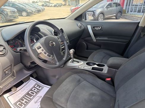 Used 2015 Nissan Rogue S w/ Convenience Package image 10