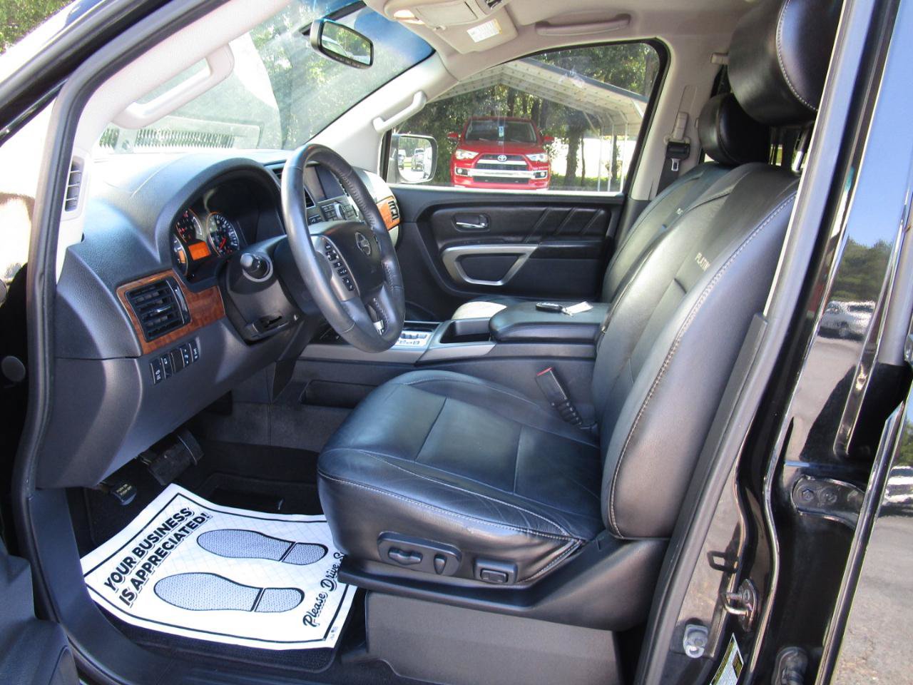 Used 2015 Nissan Armada Platinum RWD image 20