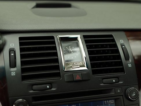 Used 2007 Cadillac DTS Luxury II image 14