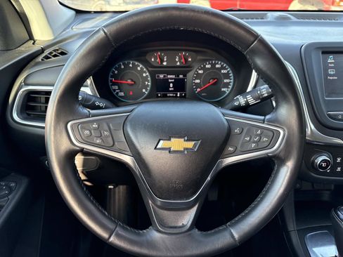 Used 2018 Chevrolet Equinox LT image 14
