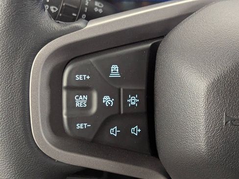 New 2025 Ford Bronco Badlands image 15