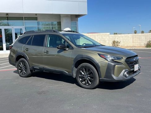 Used 2023 Subaru Outback Onyx Edition AWD/4WD image 1