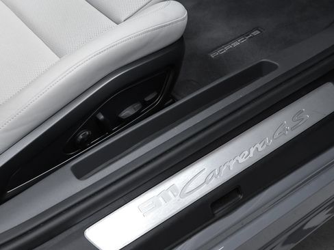 Certified 2024 Porsche 911 Carrera 4S AWD/4WD image 27
