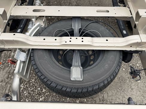 New 2025 RAM ProMaster 3500 w/ Quick Order Package 22G SLT image 34