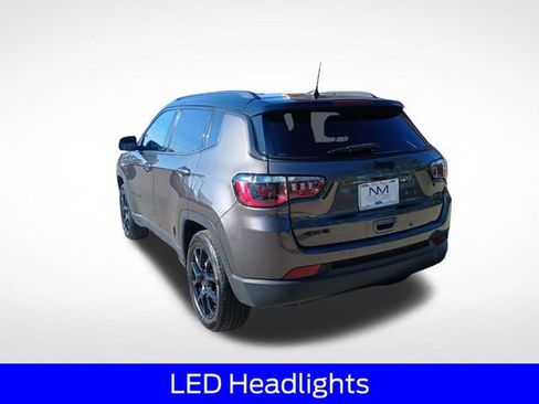 Used 2023 Jeep Compass Latitude AWD/4WD image 7