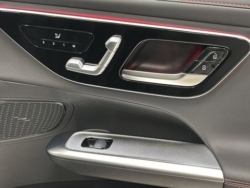 New 2026 Mercedes-Benz GLC 43 AMG 4MATIC image 18