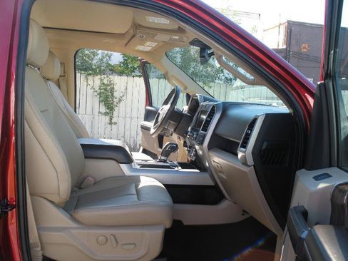 Used 2019 Ford F150 Lariat AWD/4WD image 46