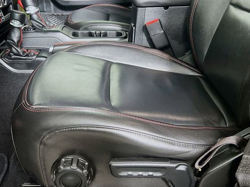 Used 2021 Jeep Wrangler Unlimited Rubicon image 23