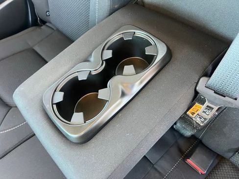 Used 2022 Chevrolet Colorado LT w/ Safety Package RWD image 20