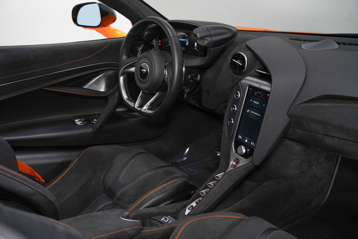 Used 2024 McLaren 750S Spider RWD image 30