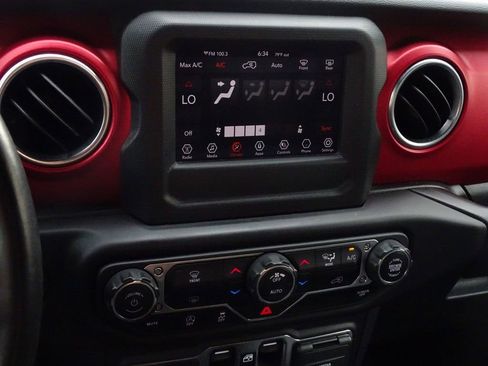 Used 2021 Jeep Wrangler Unlimited Rubicon image 35