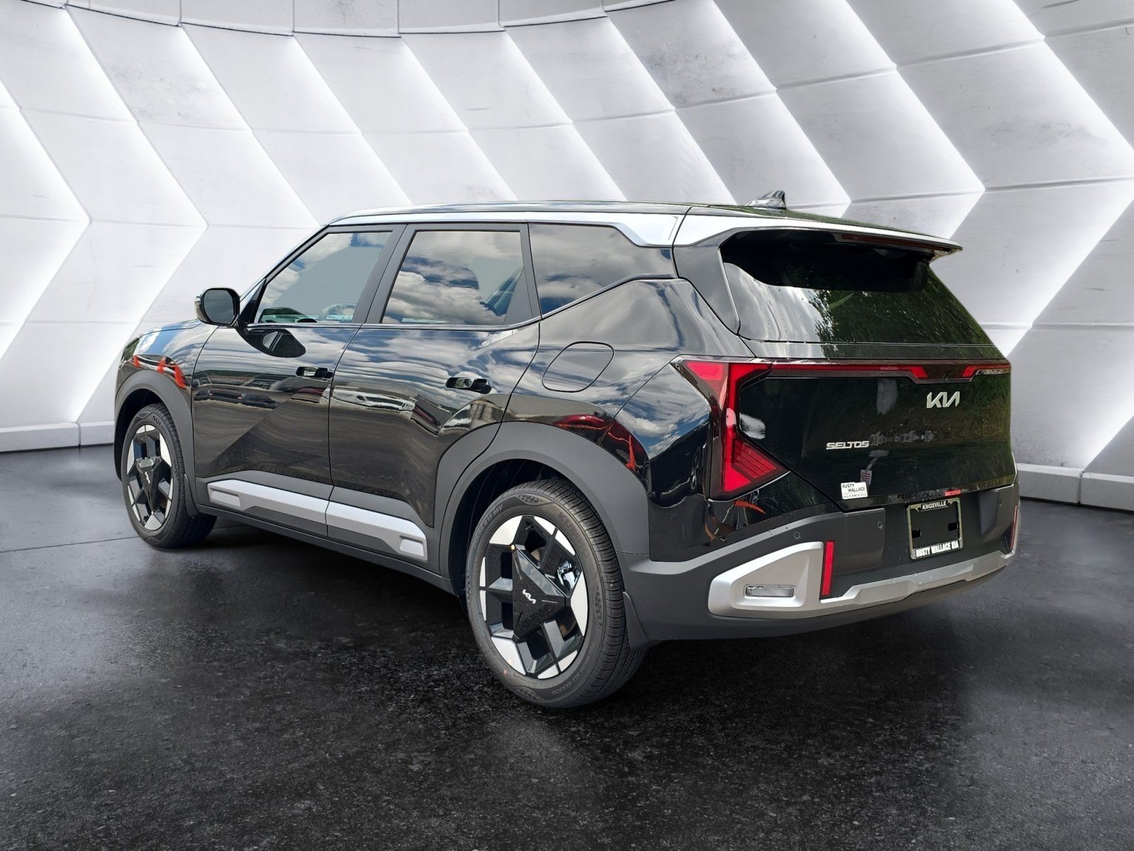New 2027 Kia Seltos EX FWD image 3