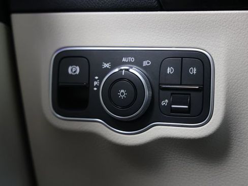 Used 2023 Mercedes-Benz GLA 250 4MATIC image 22