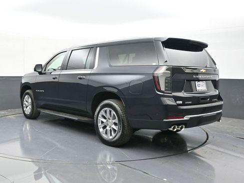 New 2025 Chevrolet Suburban Premier w/ Sun And Tow Package image 11