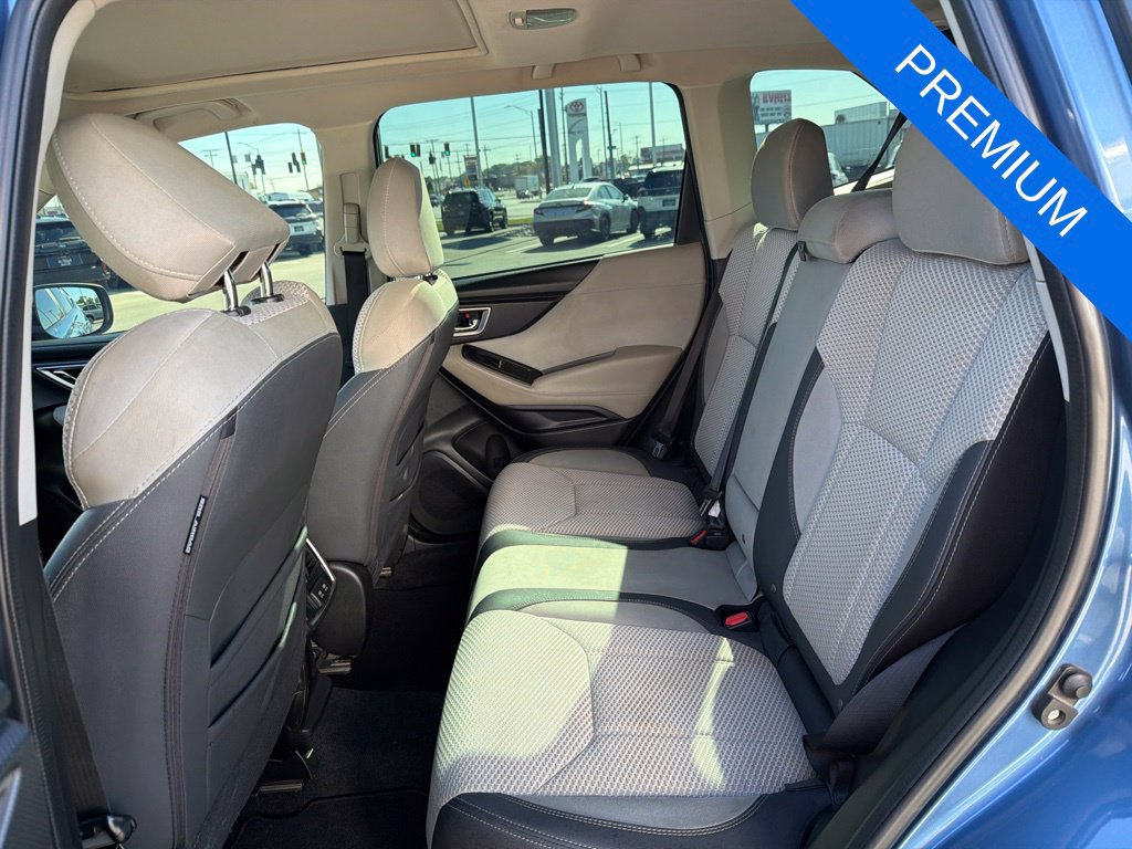 Used 2020 Subaru Forester Premium AWD/4WD image 22